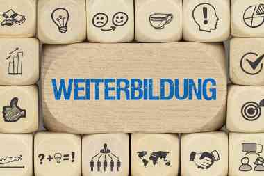 Schriftzug Weiterbildung